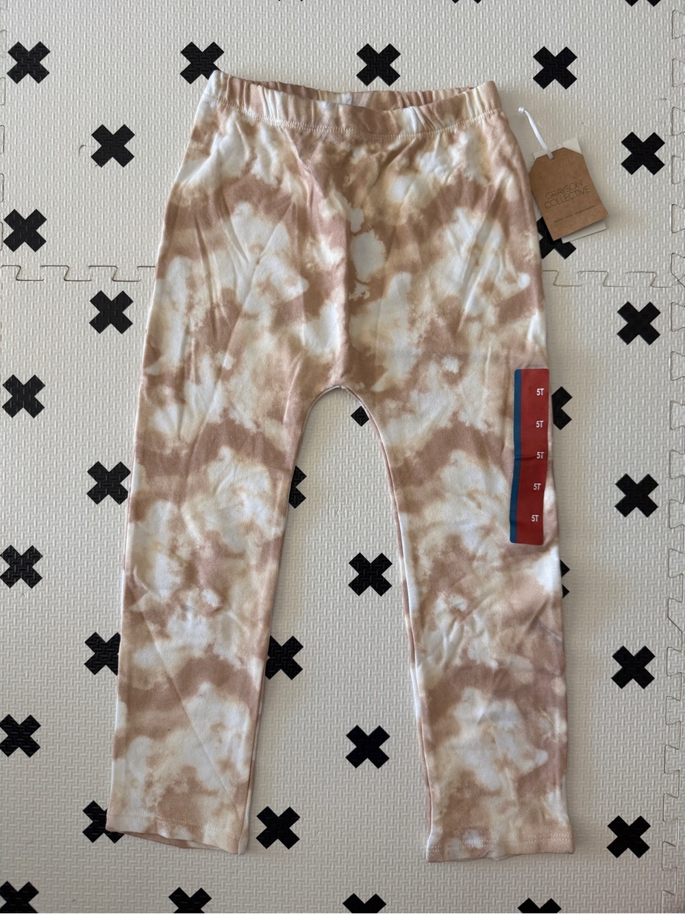 Grayson Collective kids Tie-Dye Leggings Cream & Brown size 5T NWT